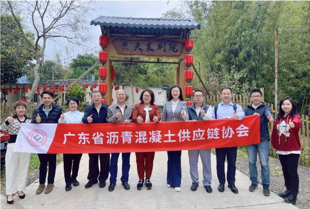 640.webp.png 640.webp.png